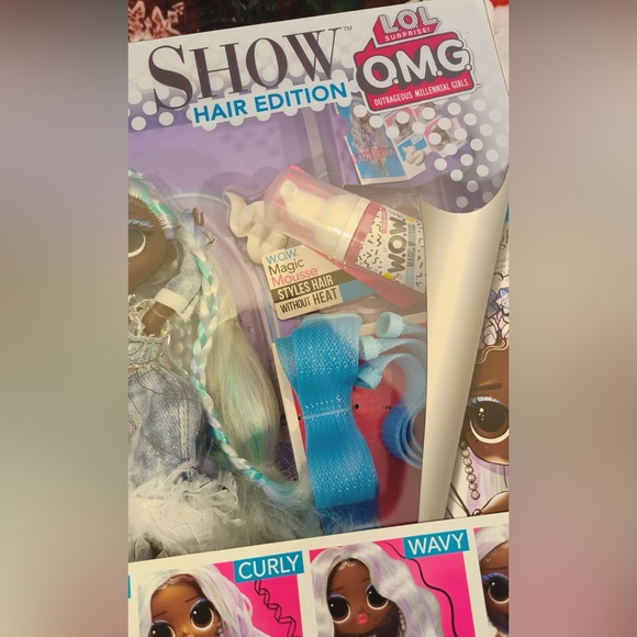 L.O.L. Surprise! OMG Lady Braids Doll with Transforming Hairstyles - Picture 9 of 16